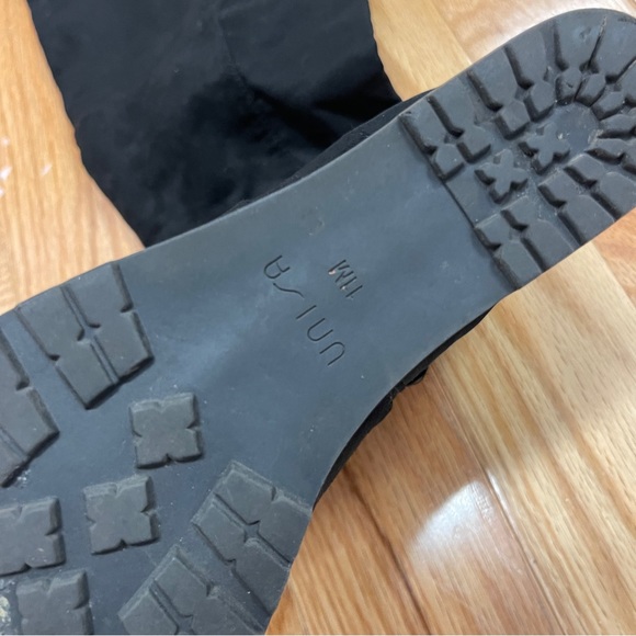 UNISA WEDGE SUEDE BOOTS SIZE 11 - Picture 2 of 4